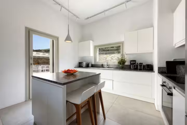 Cuisine équipée 2 Cuisine équipée 2