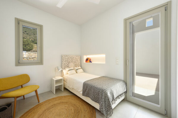 amalthea-124 amalthea-124