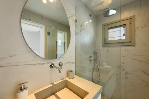 amalthea-129 amalthea-129